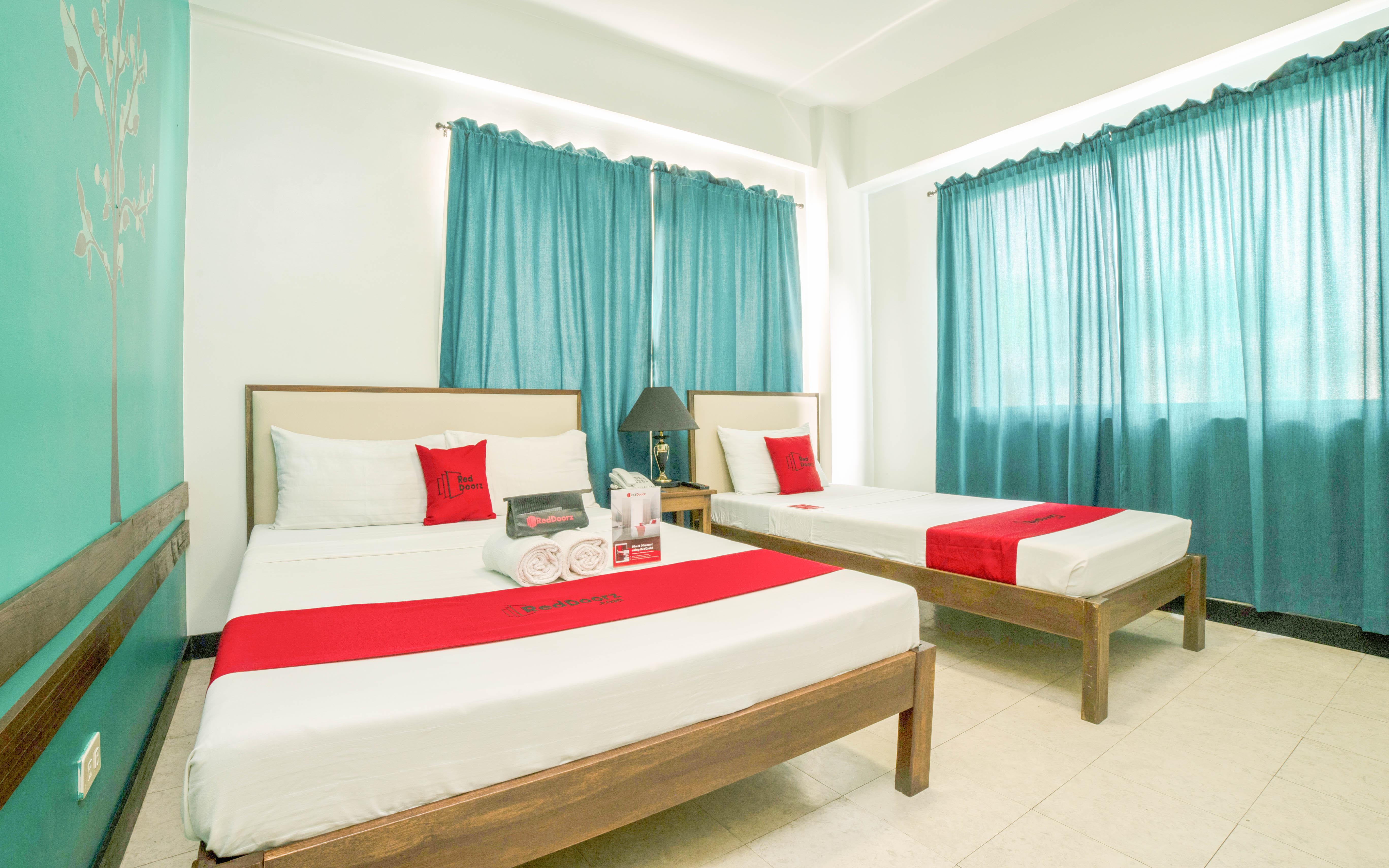 Reddoorz Plus Near Rizal Junction Puerto Princesa Kültér fotó