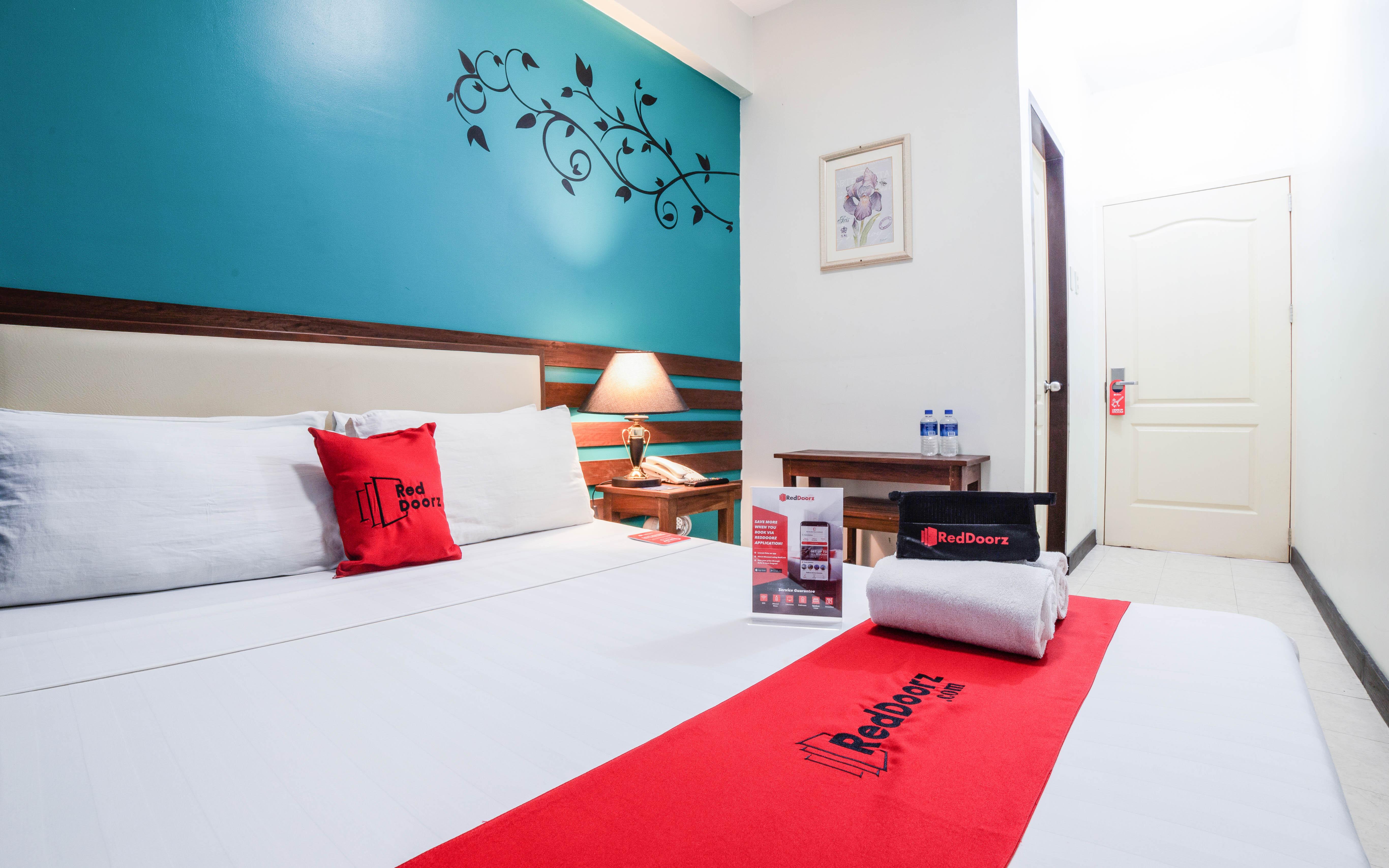Reddoorz Plus Near Rizal Junction Puerto Princesa Kültér fotó