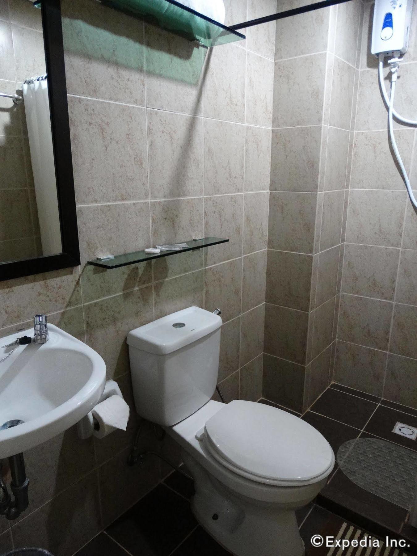 Reddoorz Plus Near Rizal Junction Puerto Princesa Kültér fotó