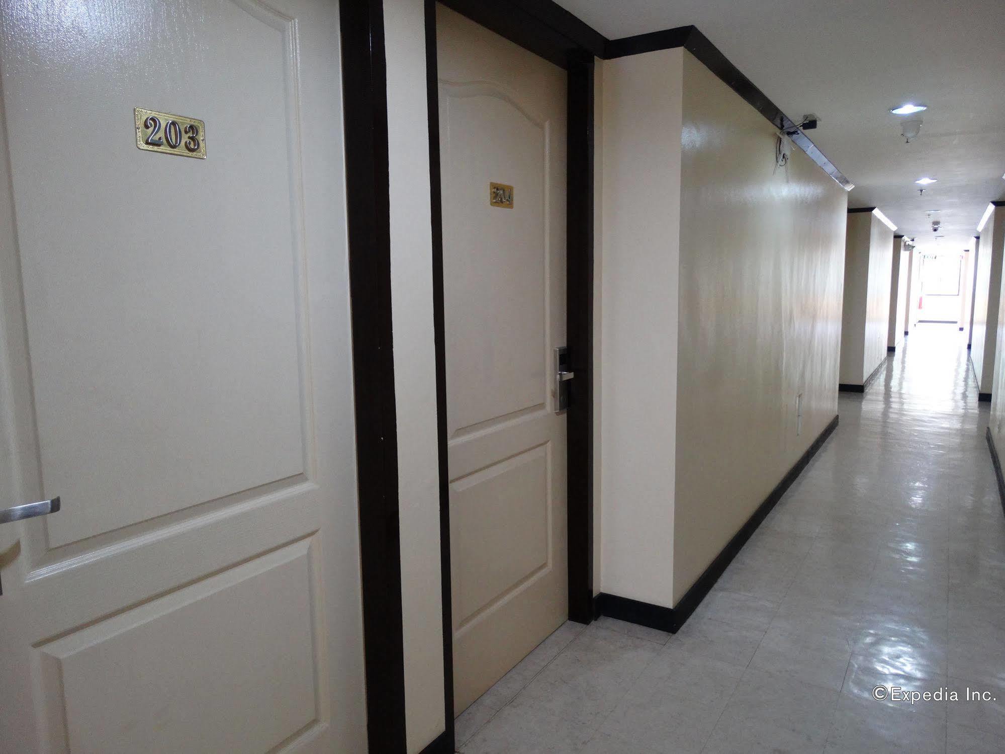 Reddoorz Plus Near Rizal Junction Puerto Princesa Kültér fotó