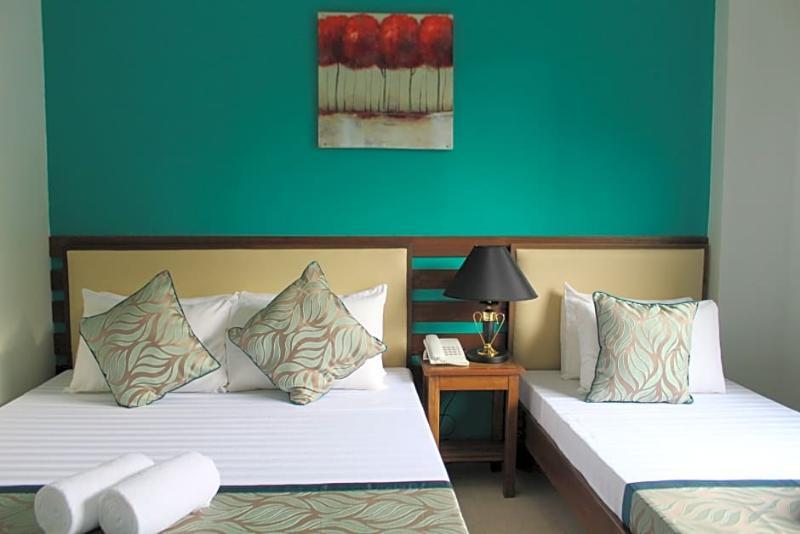 Reddoorz Plus Near Rizal Junction Puerto Princesa Kültér fotó