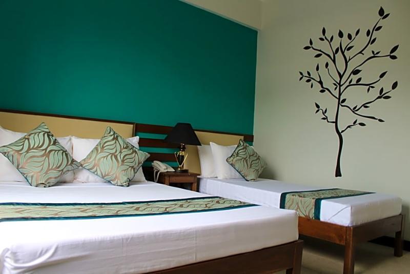 Reddoorz Plus Near Rizal Junction Puerto Princesa Kültér fotó